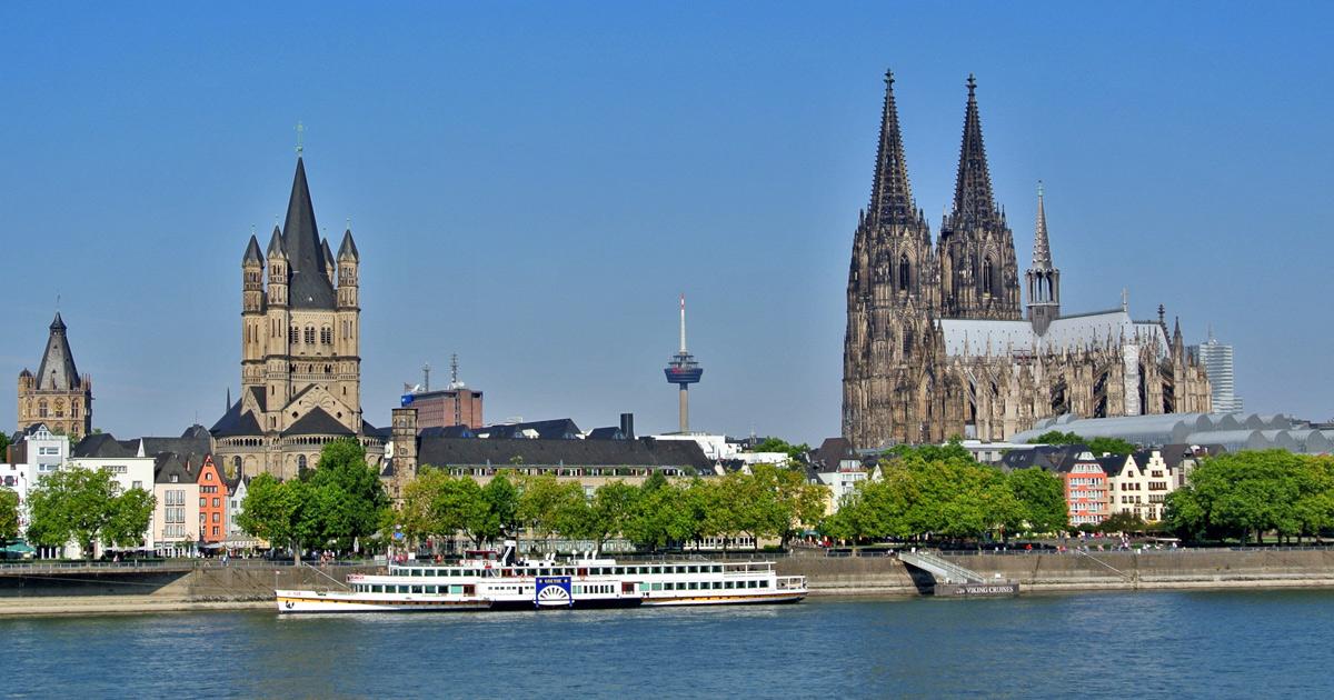Bus Charter Cologne / Coach Hire Service / Rent a Bus with Driver