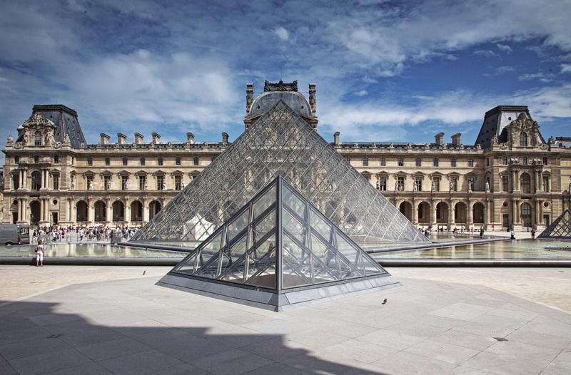 Coach Hire Service / Rent a Bus with Driver / Bus Charter Paris