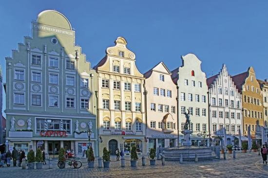 Bus Charter Augsburg - Beste Busvermietung / Kleinbus
